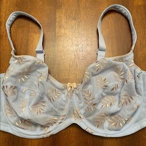 Elegant baby blue Panache lace bra 38F.